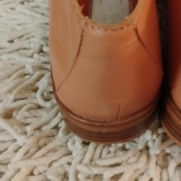 Treasure & Bond Kena Coral Leather Flats - Picture 3 of 9